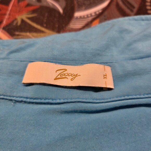 Zexxy Extra Large Sky Blue Silky Details Button Up Longsleeve V Neck Sleepshirt - Picture 8 of 10